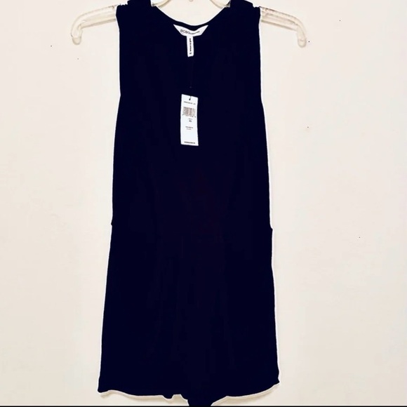 BCBG Black Sleeveless Skort Romper New With Tags - Picture 5 of 16